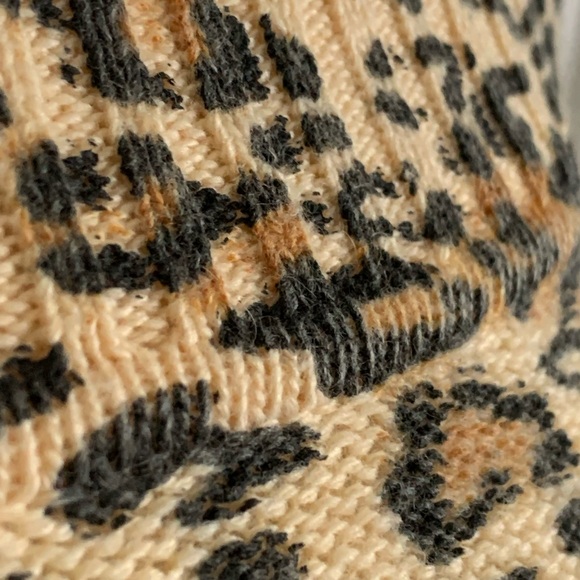 TCEC Boat Neck Animal Print 1/2 Sleeve Pullover Sweaater - Picture 4 of 6